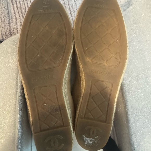 CHANEL Tan and Black Espadrilles - Picture 11 of 13